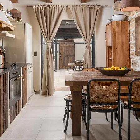 Lovely In With Private Swimming Pool, Be Inside Or Outside * Posedarje