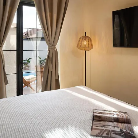 Casa vacanze Lovely In With Private Swimming Pool, Be Inside Or Outside *